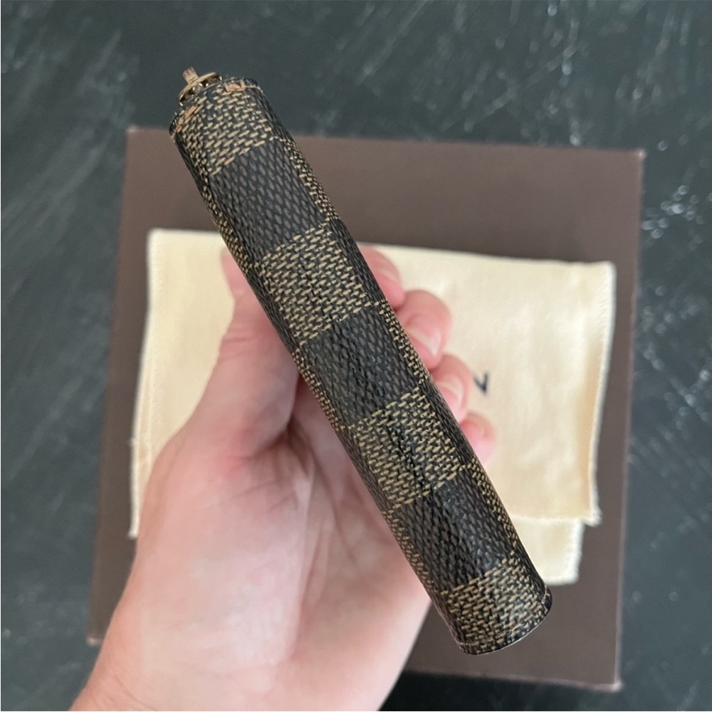 Louis Vuitton Damier Ebene Zippy Coin Purse - Picture 11 of 16